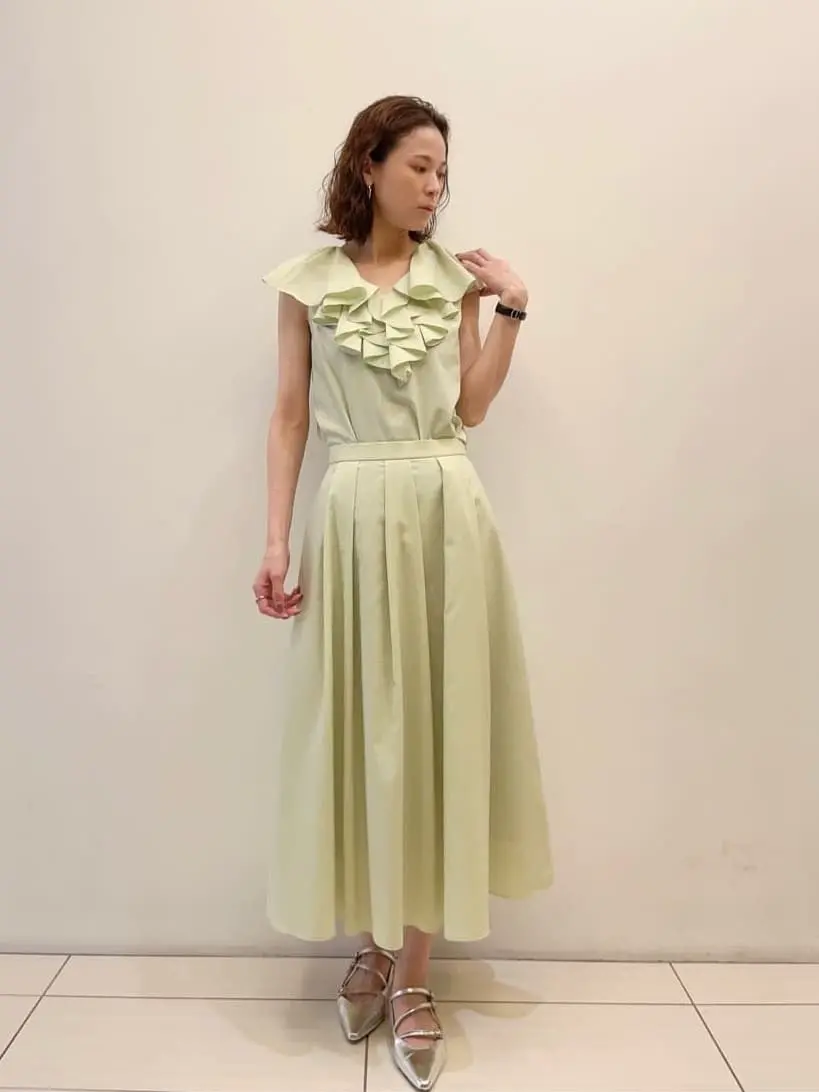 GRACE CONTINENTAL 亀田 未希 コーディネート画像