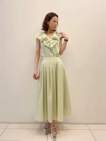 GRACE CONTINENTAL 亀田 未希 コーディネート画像