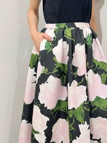 GRACE CONTINENTAL A.Kameyama コーディネート画像