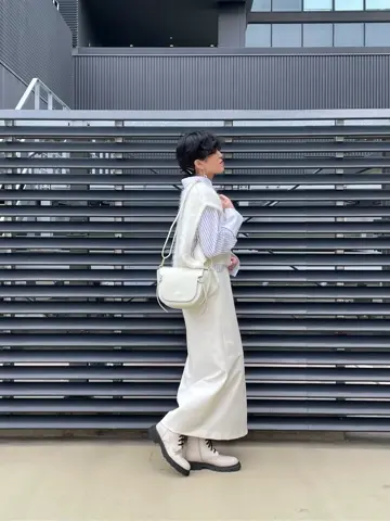 GRACE CONTINENTAL yoshi コーディネート画像