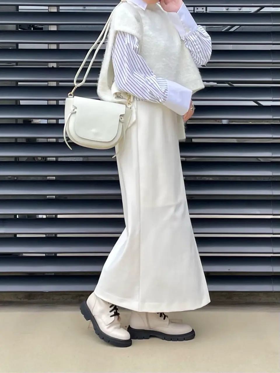 GRACE CONTINENTAL yoshi コーディネート画像