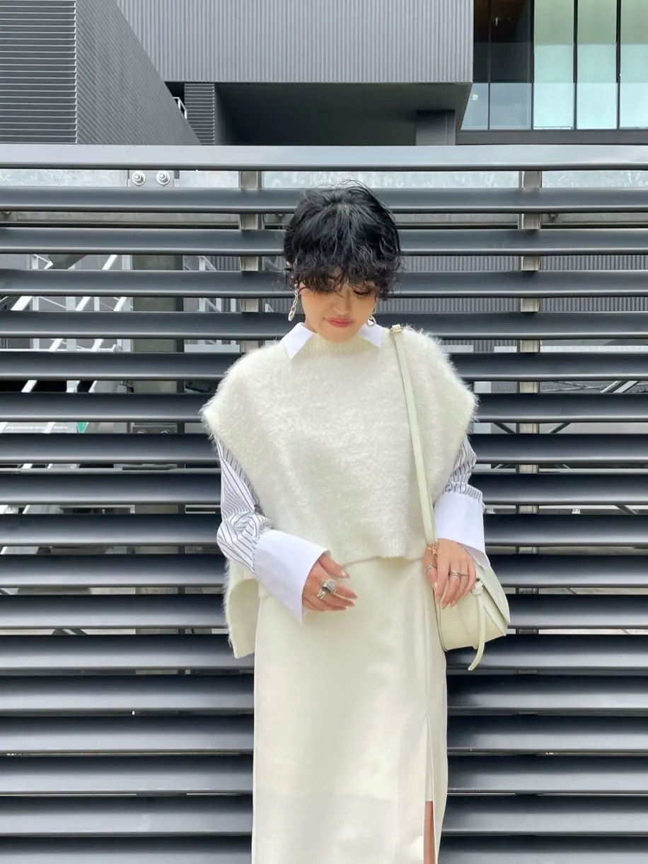 GRACE CONTINENTAL yoshi コーディネート画像