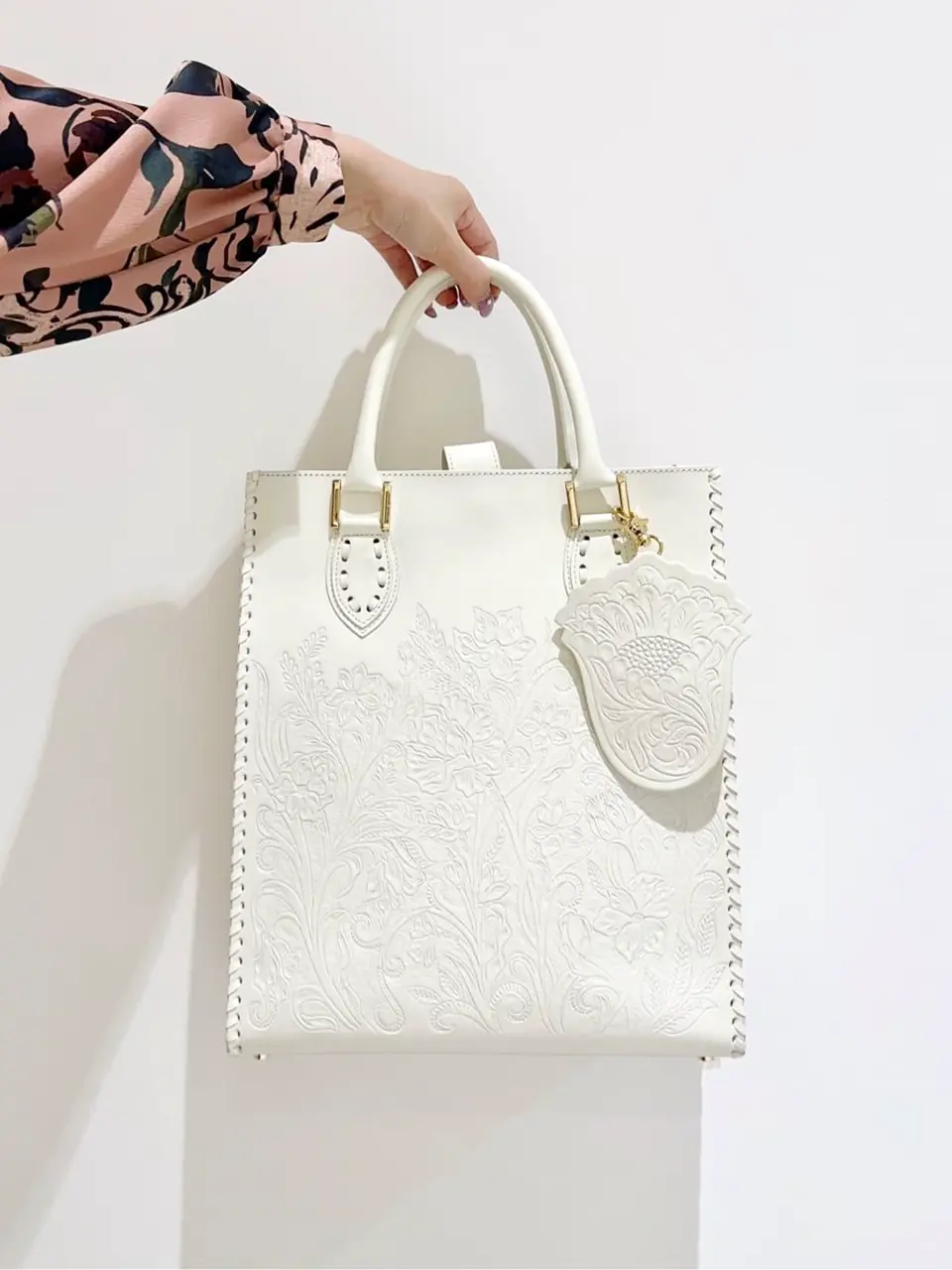 GRACE CONTINENTAL MORITA AI コーディネート画像