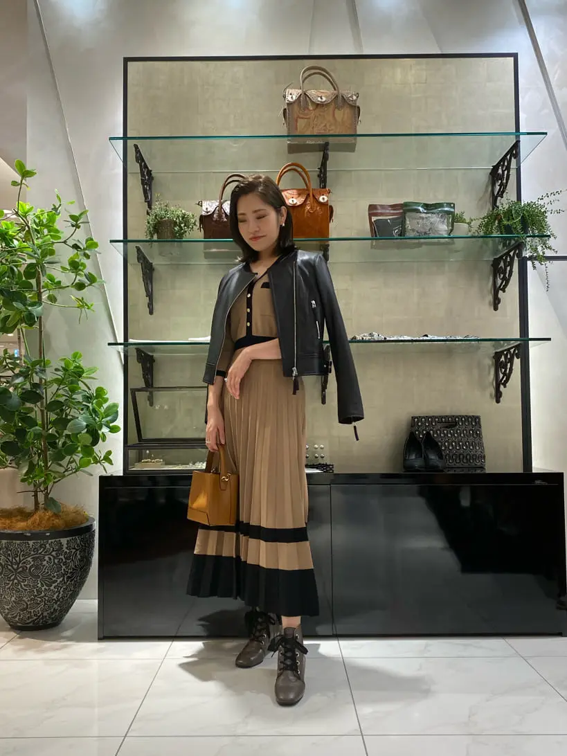 GRACE CONTINENTAL miyata コーディネート画像