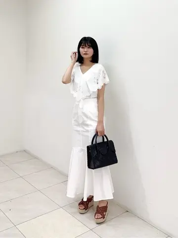 GRACE CONTINENTAL MORITA AI コーディネート画像