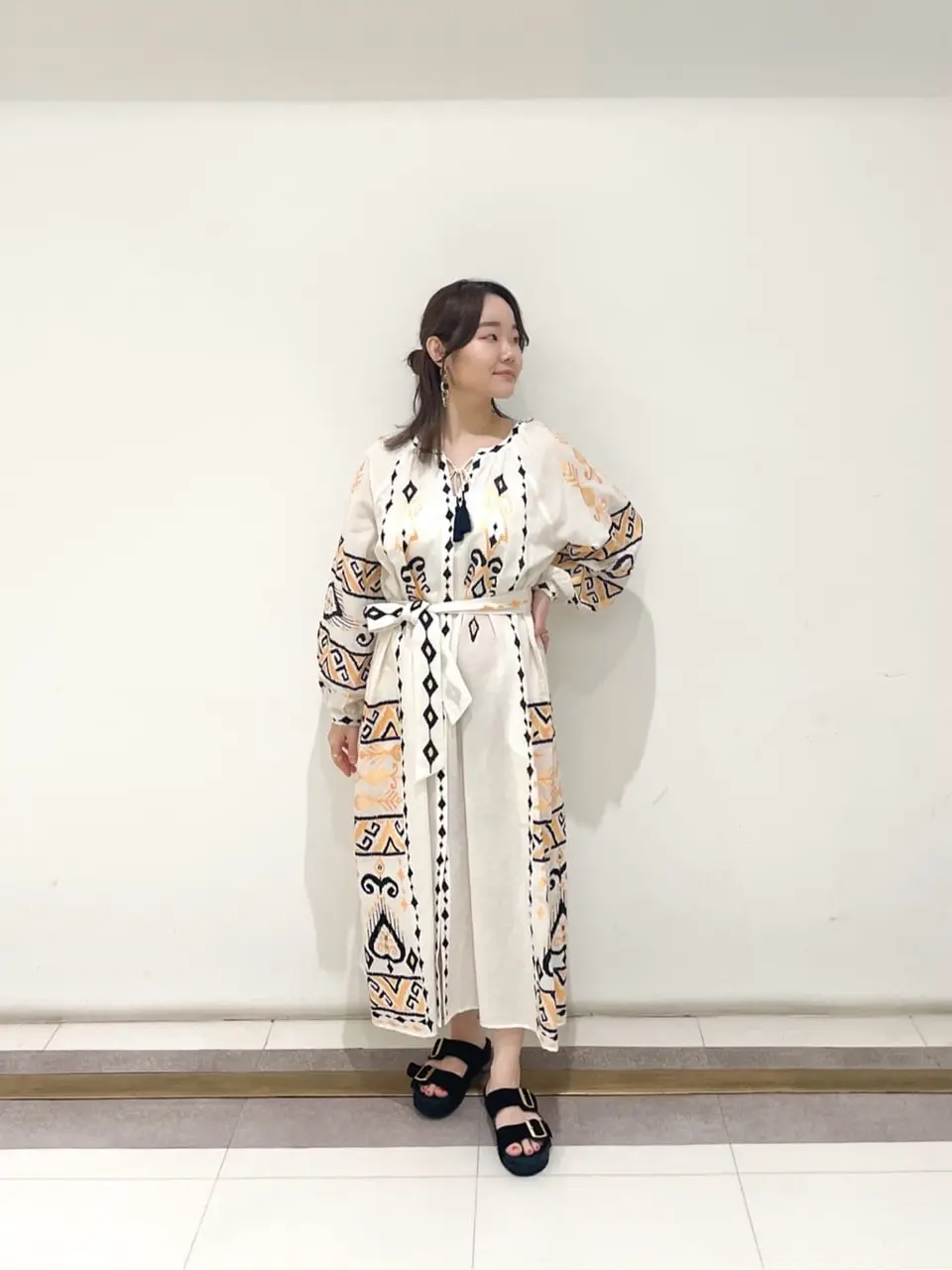 GRACE CONTINENTAL SAYUMI Nagashima コーディネート画像