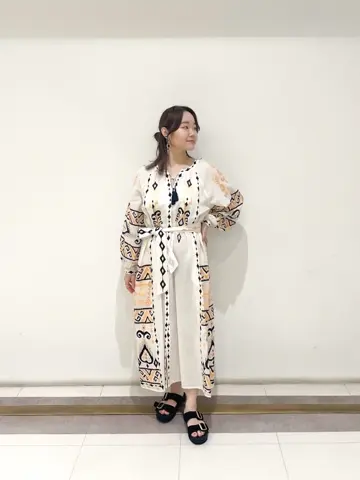 GRACE CONTINENTAL SAYUMI Nagashima コーディネート画像