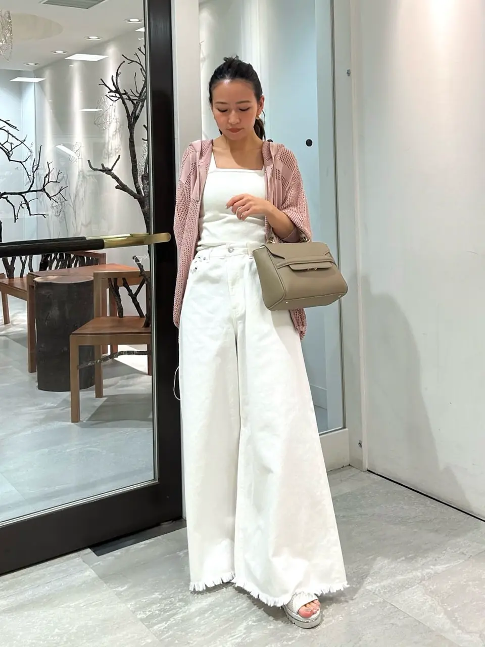 GRACE CONTINENTAL 加藤   恵理奈 コーディネート画像