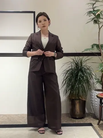 GRACE CONTINENTAL N.YURI コーディネート画像