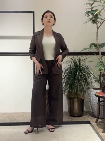 GRACE CONTINENTAL N.YURI コーディネート画像