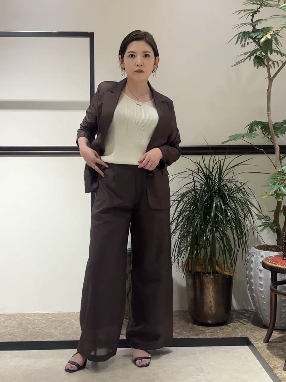 GRACE CONTINENTAL N.YURI コーディネート画像