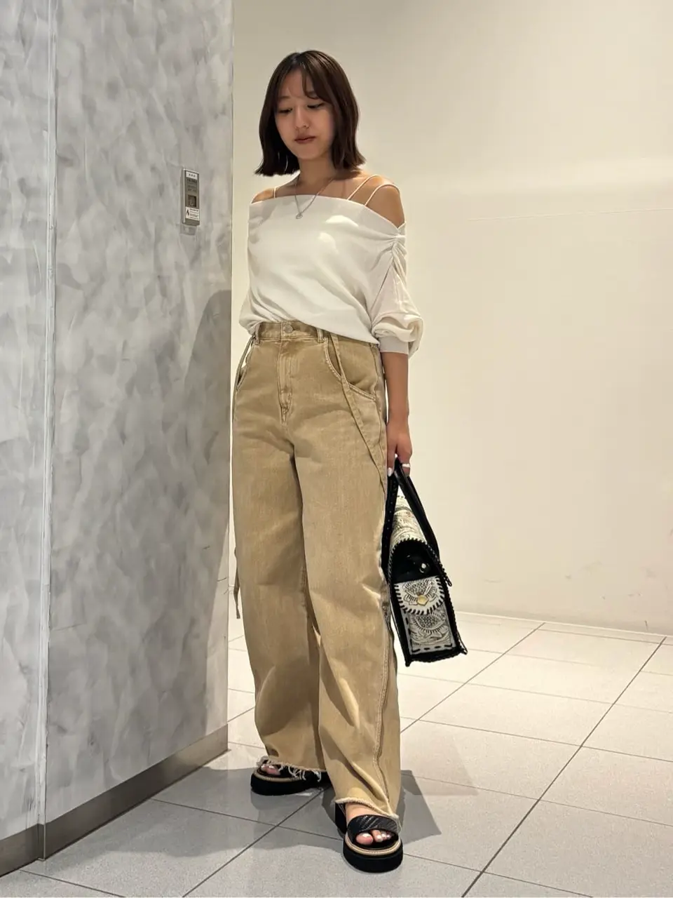 GRACE CONTINENTAL 岩永 春佳 コーディネート画像