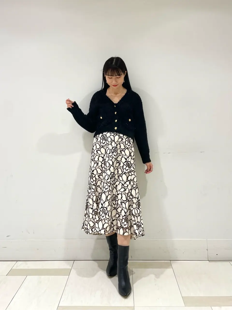 グレースコンチネンタル金ボタン フラフィーショートニットカーディガン美品✨️ Yumi様専用】グレースコンチネンタル フラフィーショートニット