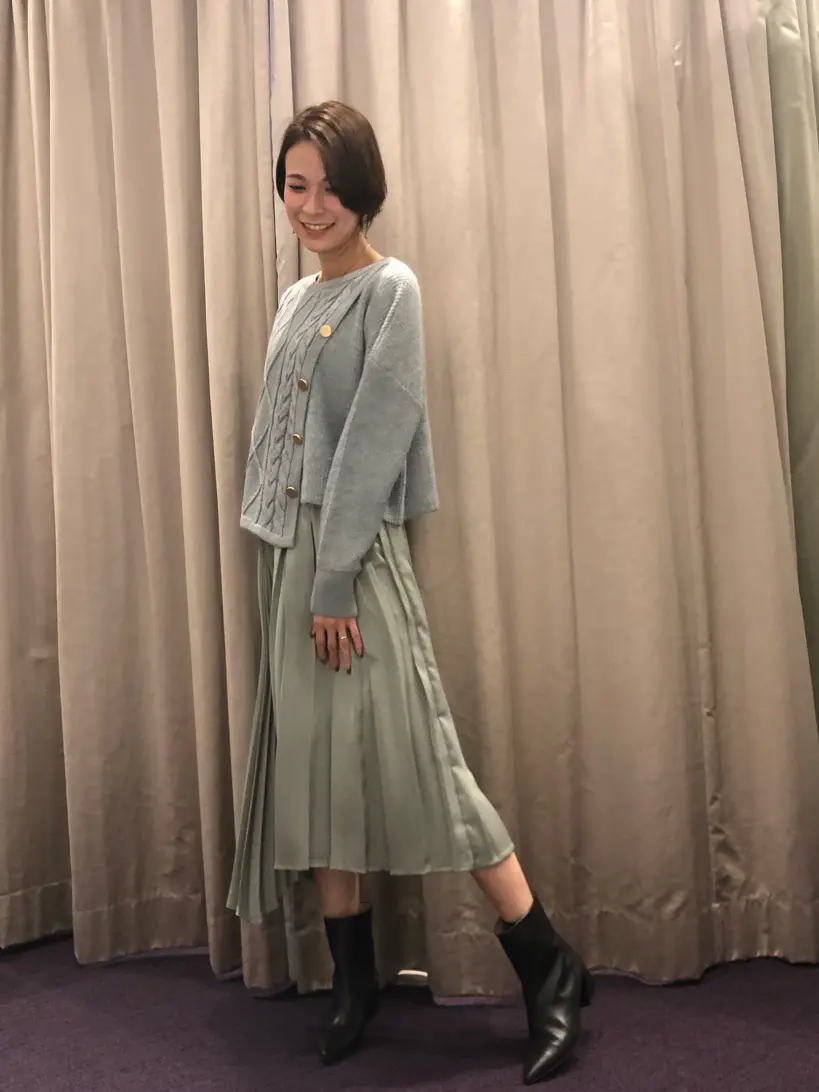 GRACE CONTINENTAL 亀田 未希 コーディネート画像