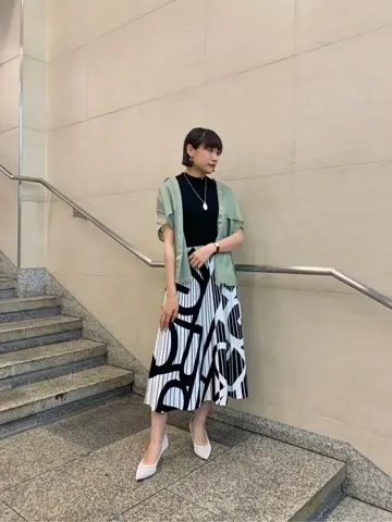 GRACE CONTINENTAL haruka iwasaki コーディネート画像