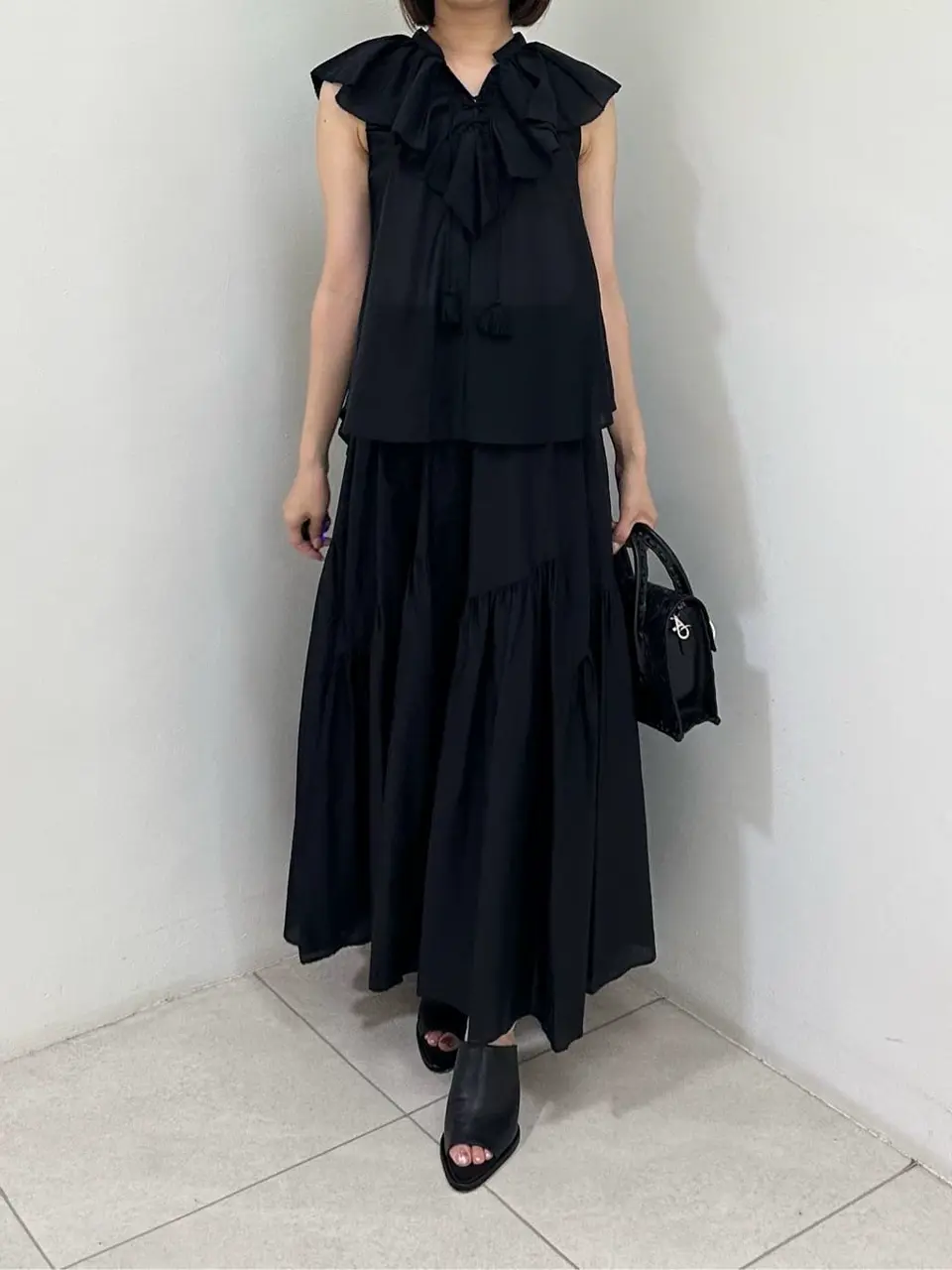 GRACE CONTINENTAL MORITA AI コーディネート画像