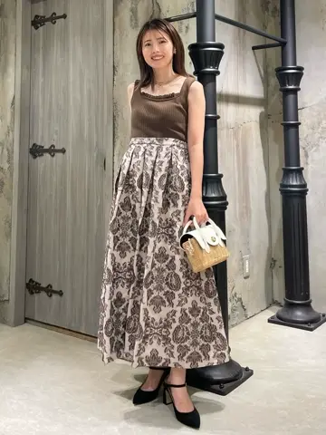 GRACE CONTINENTAL minami コーディネート画像