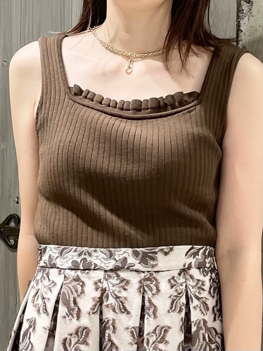 GRACE CONTINENTAL minami コーディネート画像