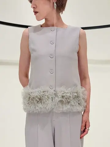 GRACE CONTINENTAL 今野　志保 コーディネート画像