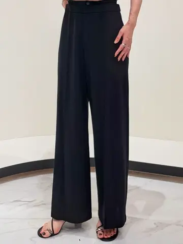 GRACE CONTINENTAL 今野　志保 コーディネート画像