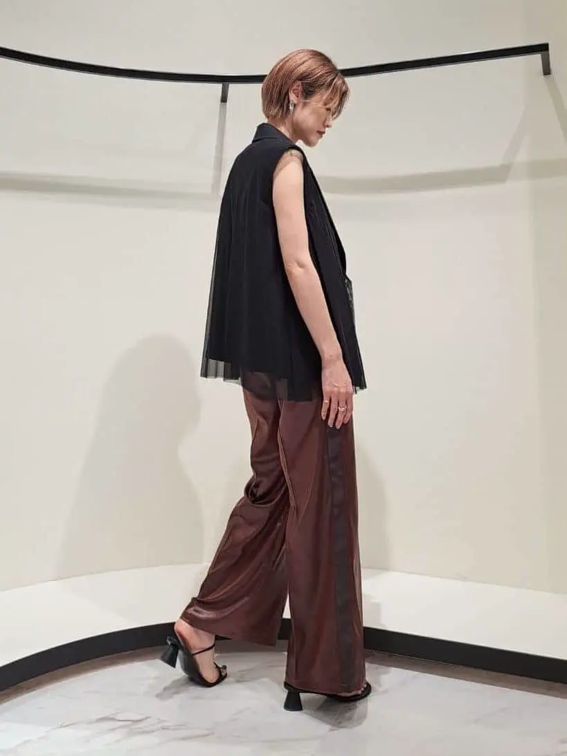 GRACE CONTINENTAL 今野　志保 コーディネート画像