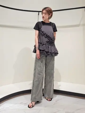 GRACE CONTINENTAL 今野　志保 コーディネート画像