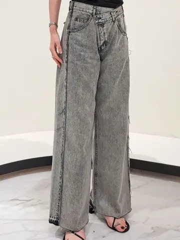 GRACE CONTINENTAL 今野　志保 コーディネート画像