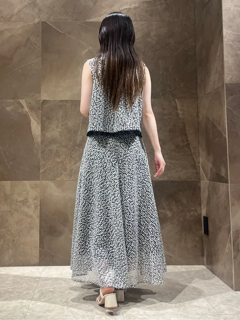 GRACE CONTINENTAL Machi コーディネート画像