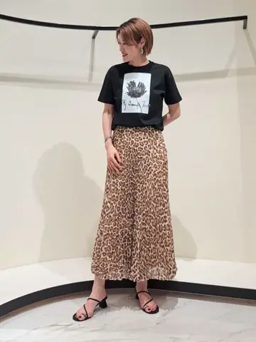 GRACE CONTINENTAL 今野　志保 コーディネート画像