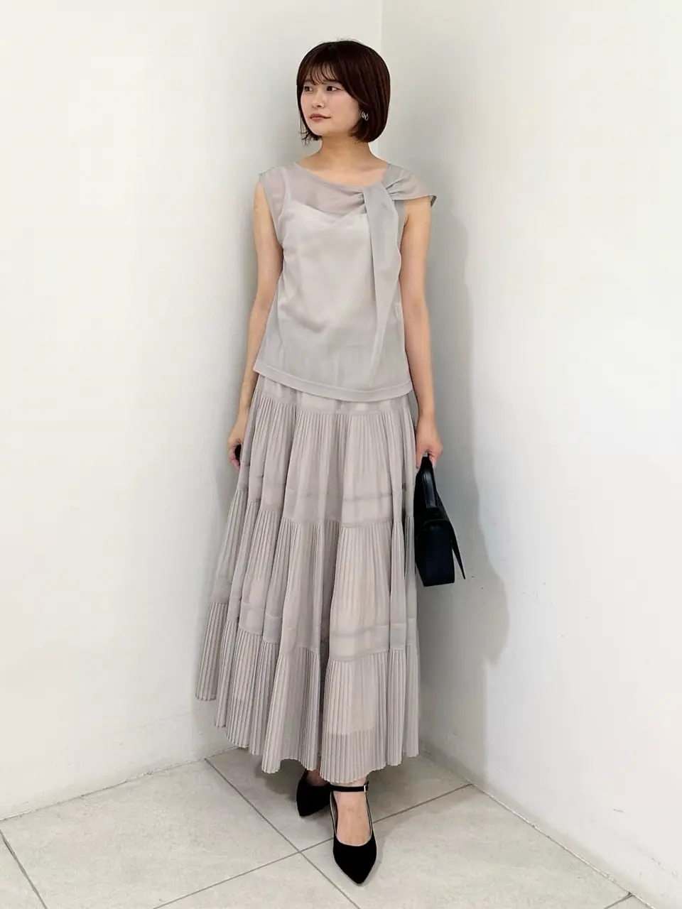 GRACE CONTINENTAL MORITA AI コーディネート画像