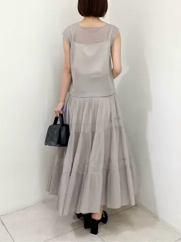 GRACE CONTINENTAL MORITA AI コーディネート画像