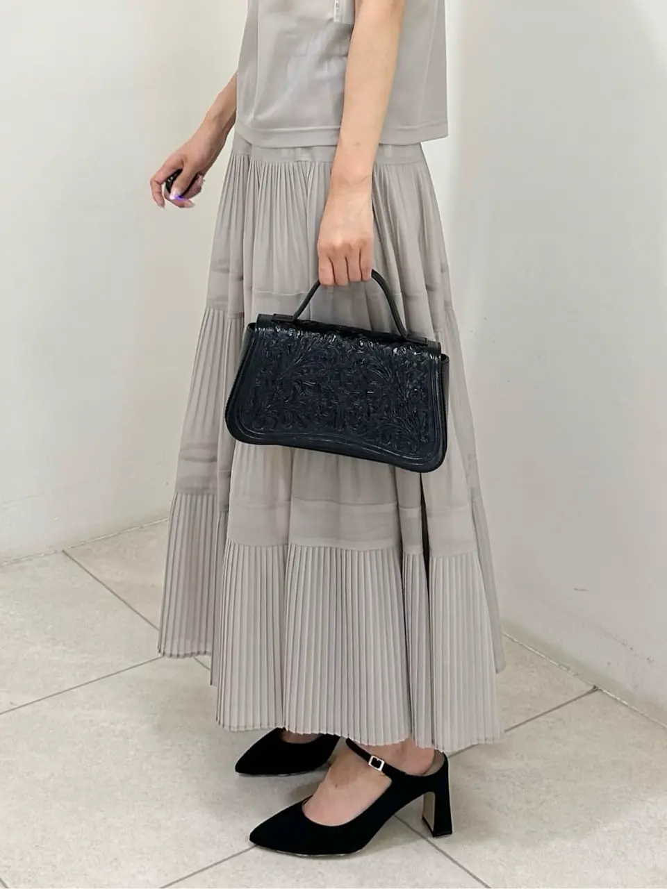 GRACE CONTINENTAL MORITA AI コーディネート画像