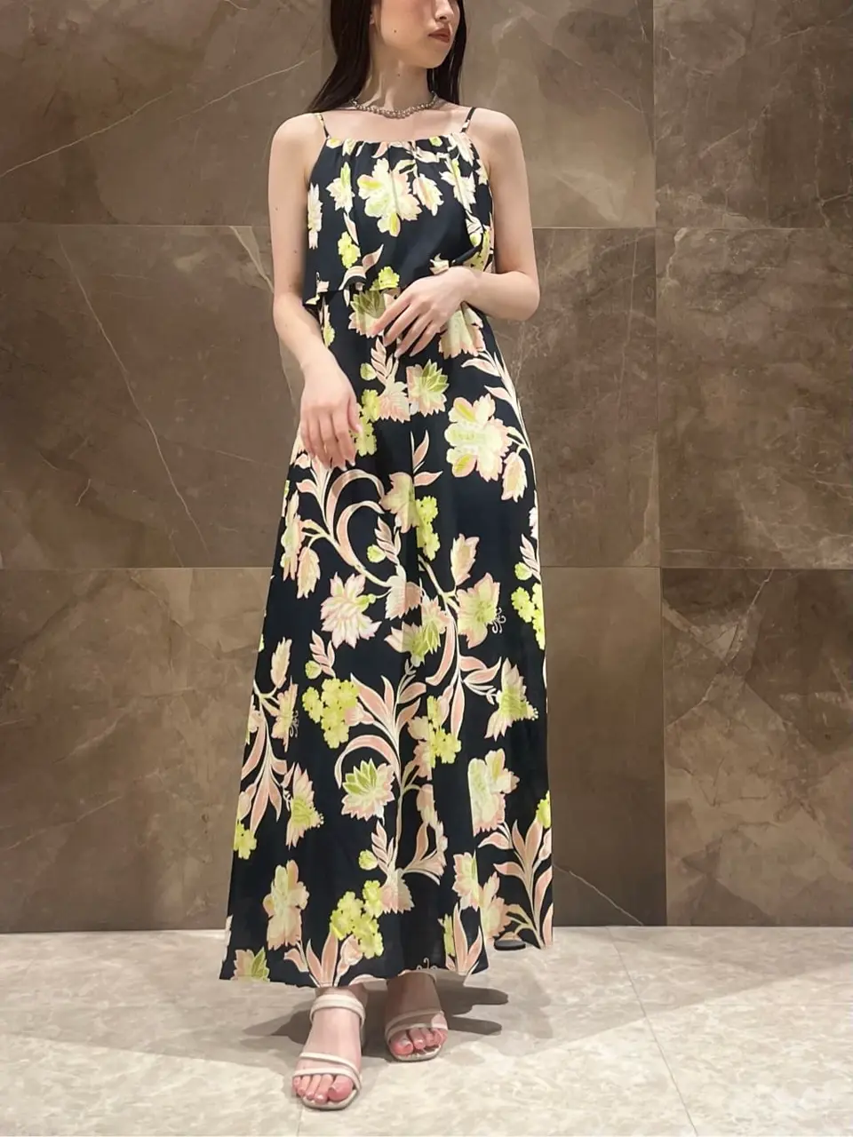 GRACE CONTINENTAL Machi コーディネート画像