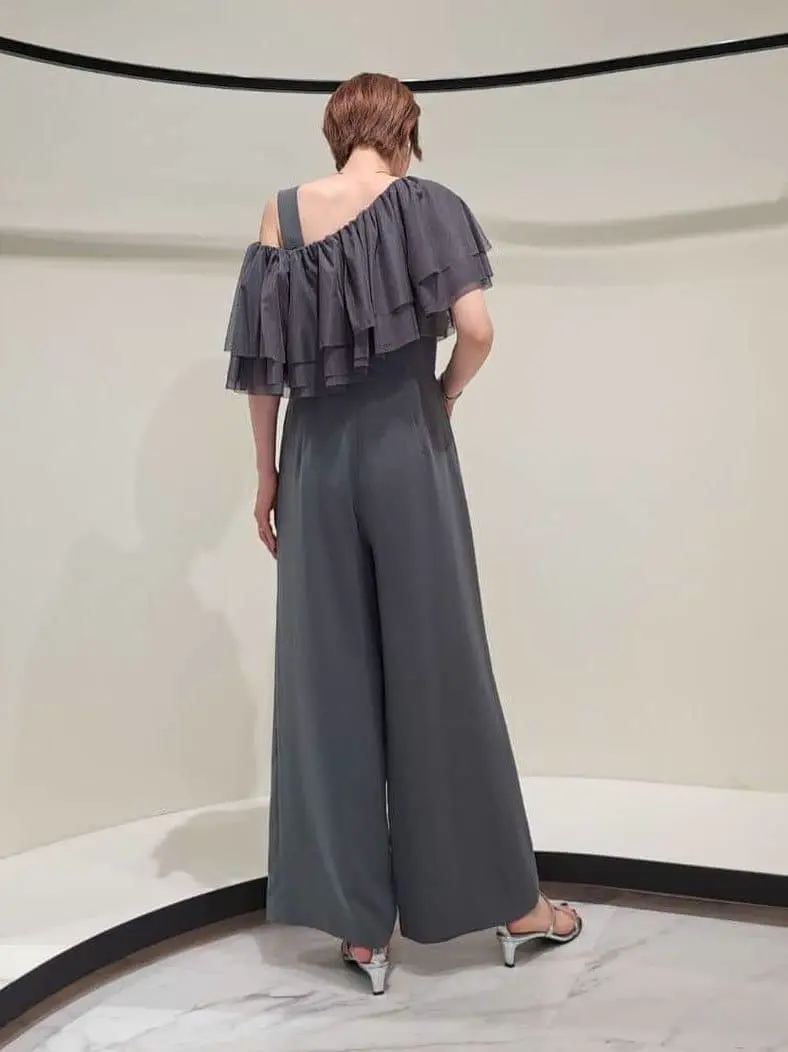 GRACE CONTINENTAL 今野　志保 コーディネート画像