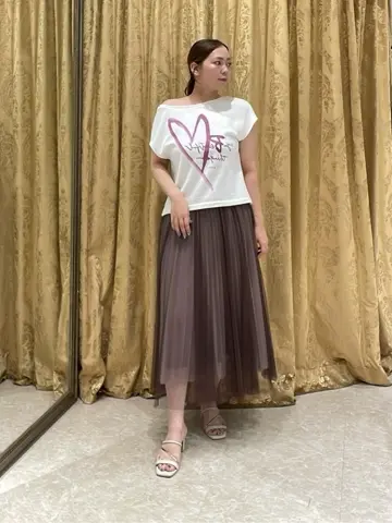 GRACE CONTINENTAL 泉　敦子 コーディネート画像