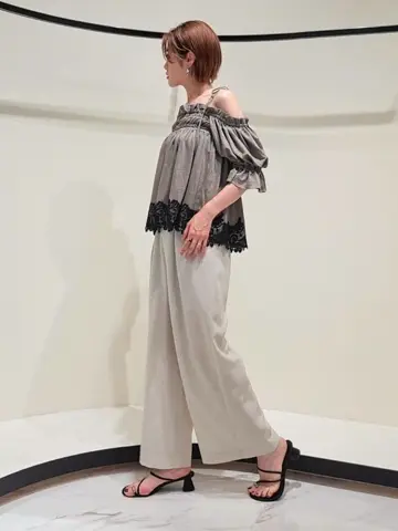 GRACE CONTINENTAL 今野　志保 コーディネート画像