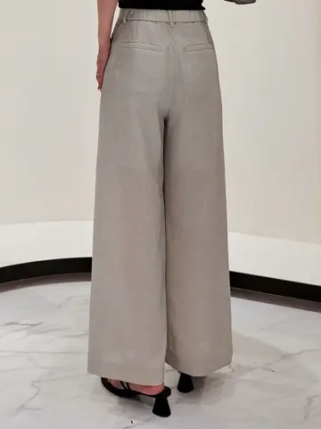 GRACE CONTINENTAL 今野　志保 コーディネート画像