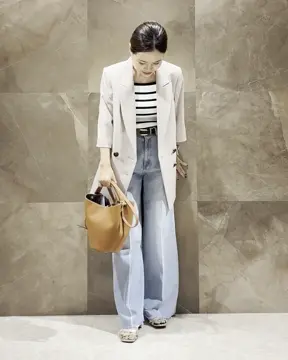 GRACE CONTINENTAL 穐山　香織 コーディネート画像