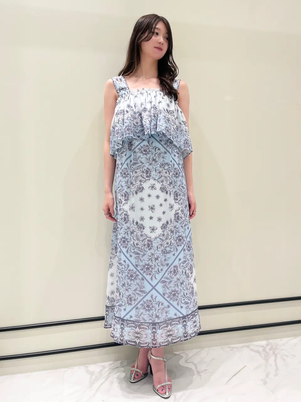 GRACE CONTINENTAL Hotei コーディネート画像