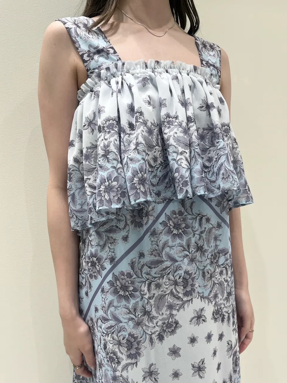 GRACE CONTINENTAL Hotei コーディネート画像