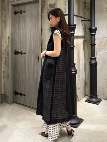 GRACE CONTINENTAL 志田　悠 コーディネート画像