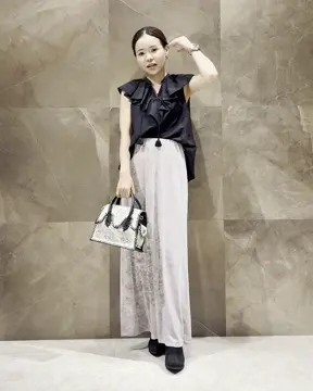 GRACE CONTINENTAL 穐山　香織 コーディネート画像