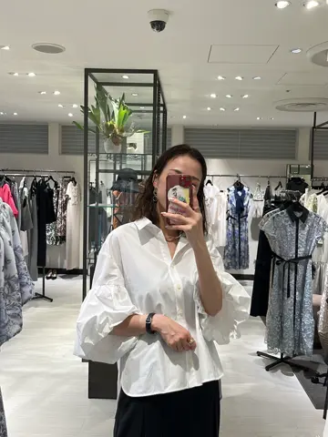 GRACE CONTINENTAL 亀田 未希 コーディネート画像