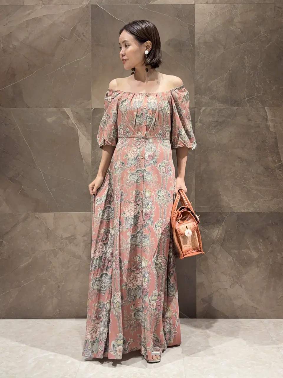 GRACE CONTINENTAL 穐山　香織 コーディネート画像