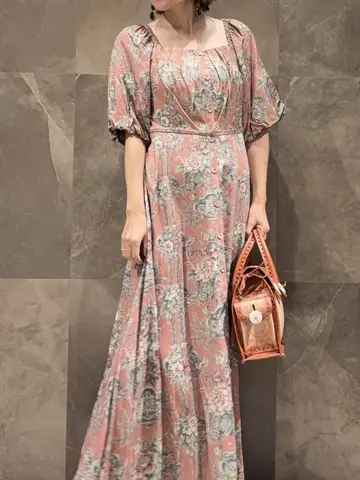 GRACE CONTINENTAL 穐山　香織 コーディネート画像