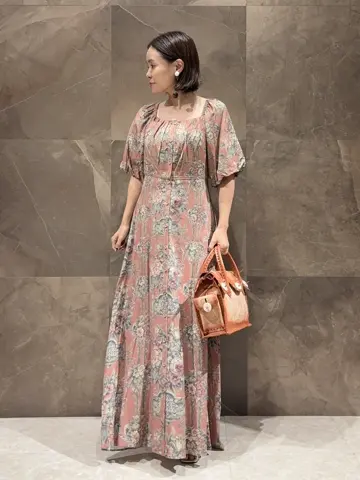 GRACE CONTINENTAL 穐山　香織 コーディネート画像