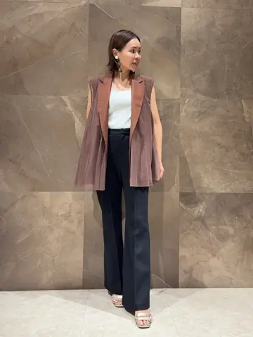 GRACE CONTINENTAL 穐山　香織 コーディネート画像