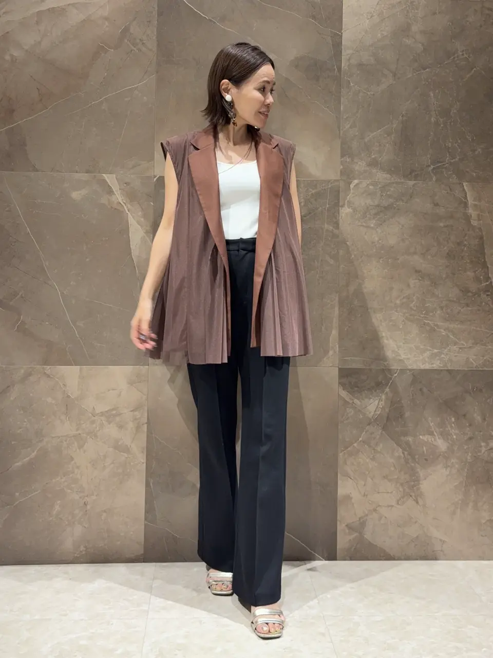 GRACE CONTINENTAL 穐山　香織 コーディネート画像