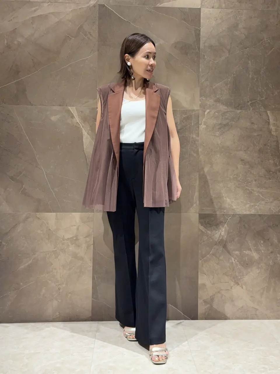 GRACE CONTINENTAL 穐山　香織 コーディネート画像