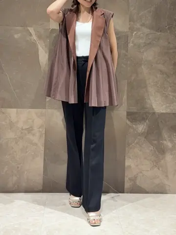 GRACE CONTINENTAL 穐山　香織 コーディネート画像